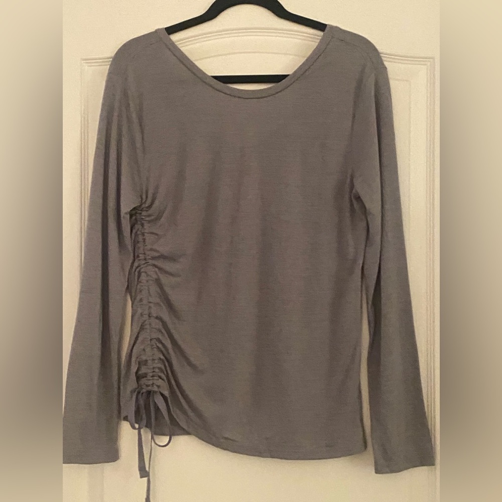 Two pack bundle - Gray and Black Ruched Long Sleeve Tops